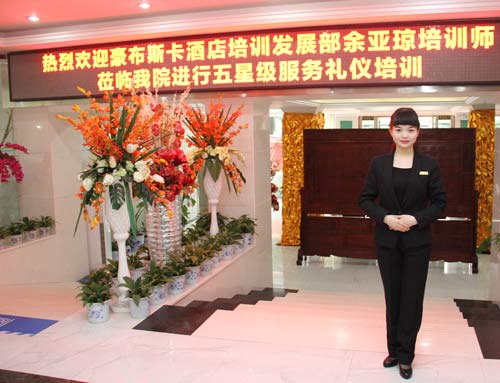 长沙九龙医院是私人医院吗, 用实际行动迎接服务广大患者